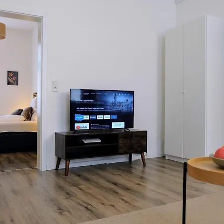 Stayvision Ls1 1 - 2 Schlafzimmer - 6 Gaeste - Wlan * Wuppertal