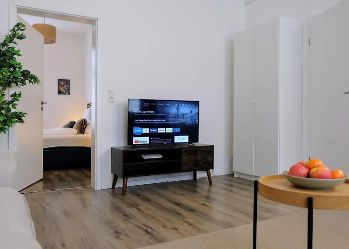 Stayvision Ls1 1 - 2 Schlafzimmer - 6 Gaeste - Wlan * Wuppertal