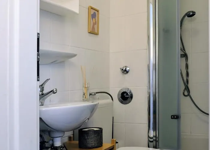 Appartement Stayvision Ls1 1 - 2 Schlafzimmer - 6 Gaeste - Wlan